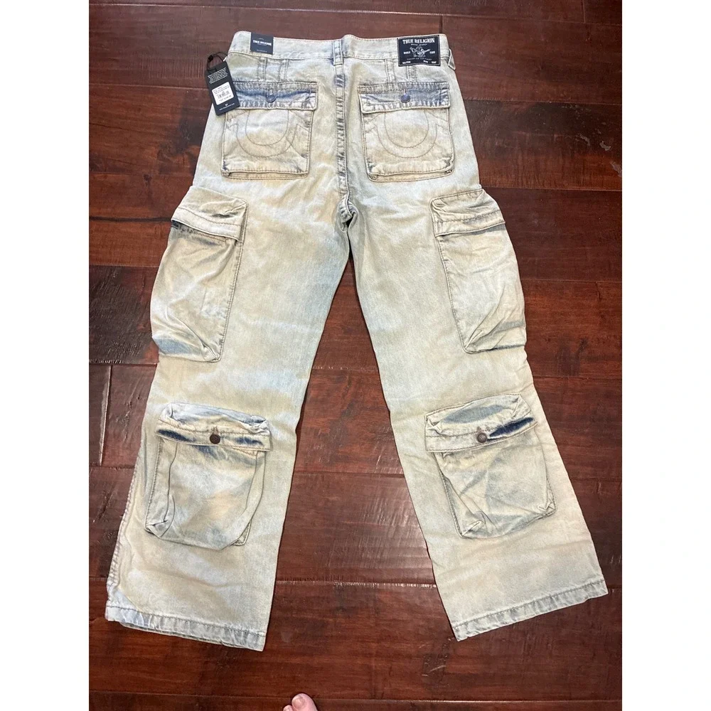 NWT True Religion Vinny Ultra Baggy Crgo Big T Jeans-8 Crgo Pkts-Mens 34 Bleach